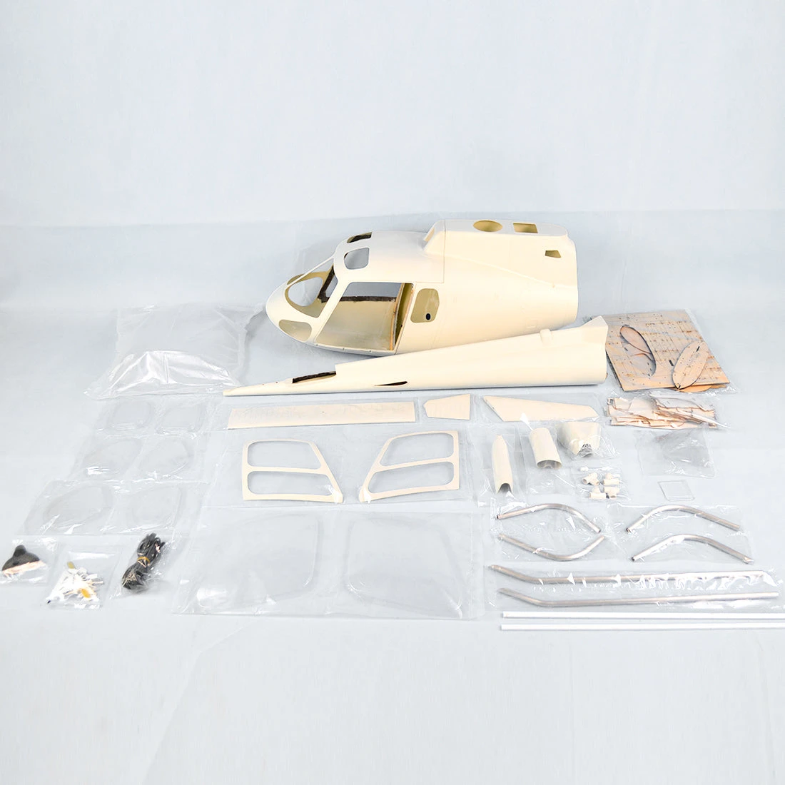 Fiberglass Scale Fuselage AS350 .60 (700) Size - Primer Completion