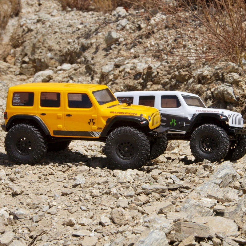 Axial 1/24 SCX24 2019 Jeep Wrangler JLU CRC 4WD Rock Crawler Brushed RTR - Yellow - Image 5