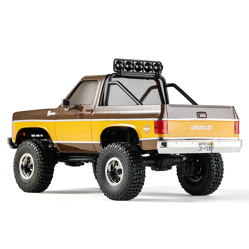 FMS 1:24 FCX24 Chevrolet K5 Blazer RTR -BROWN - Image 6