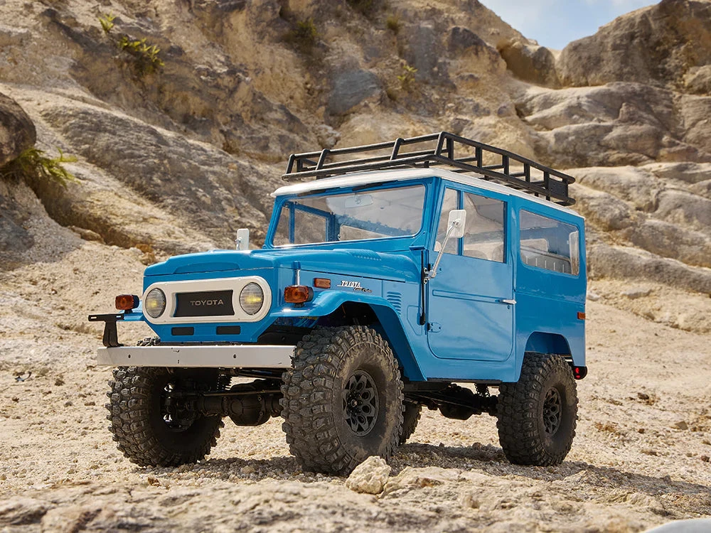 FMS 1:10 Toyota Land Cruiser FJ40 RS - BLUE - Image 9