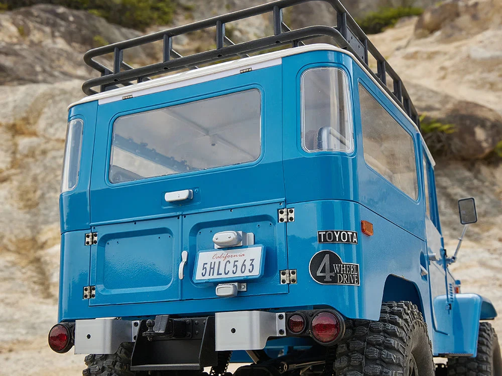 FMS 1:10 Toyota Land Cruiser FJ40 RS - BLUE - Image 6