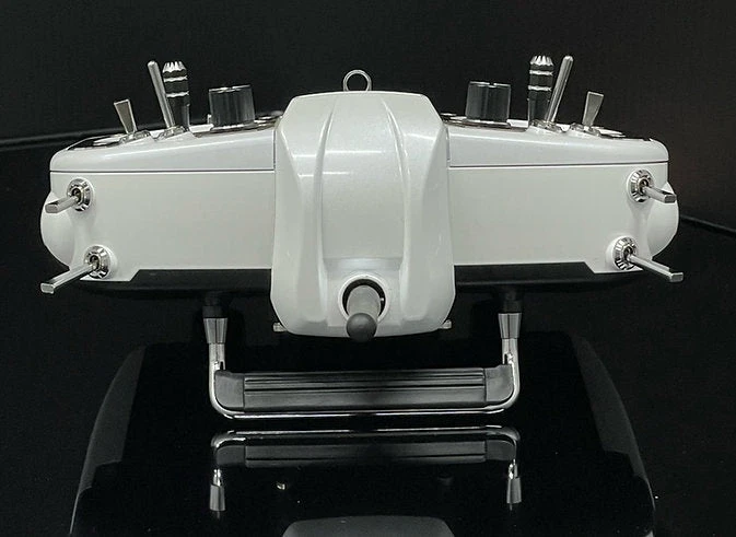 JR Deeforce MATRIX 22 /DMSS 22CH Transmitter - Image 4