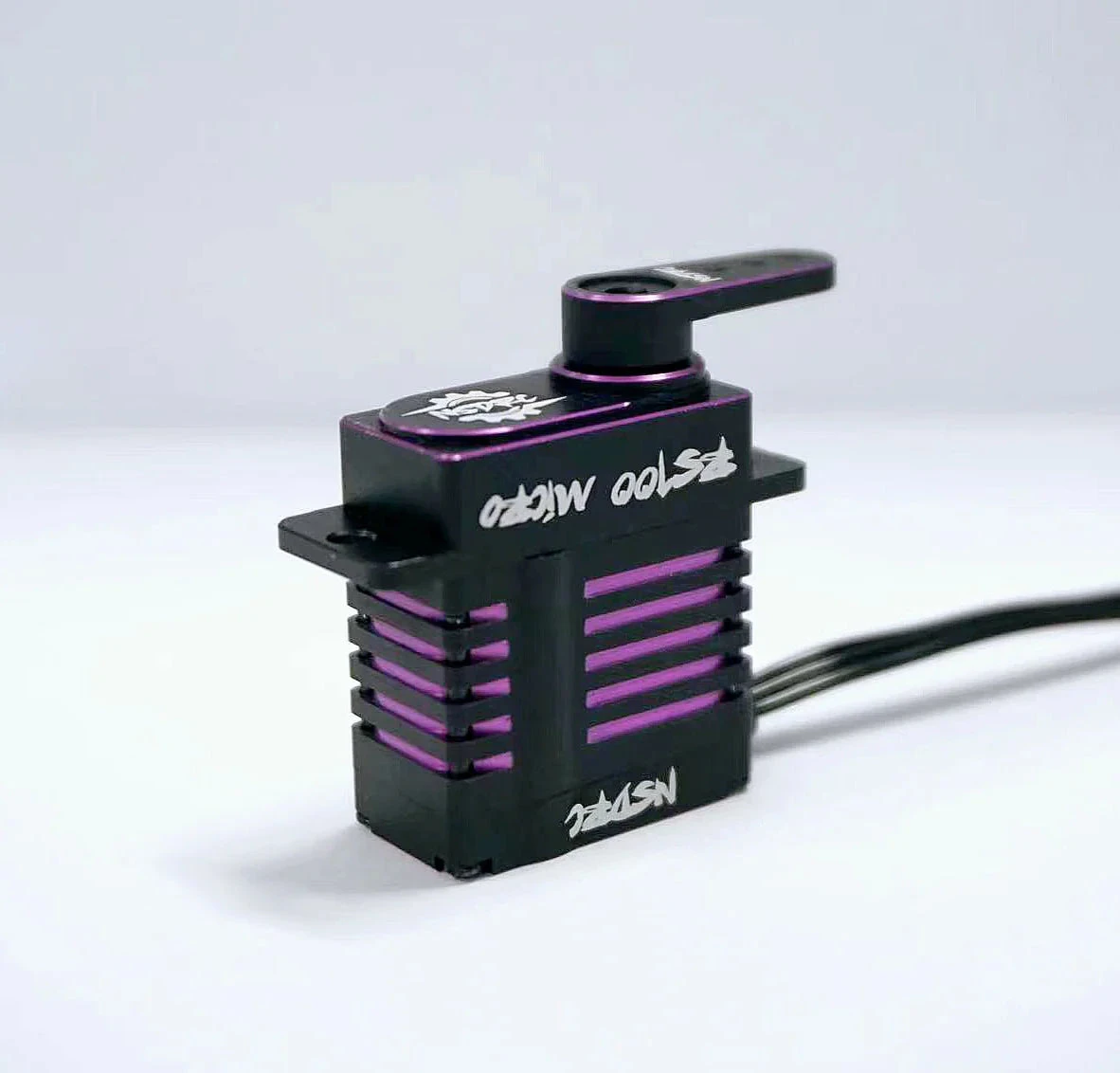 NSDRC LIMITED EDITION RS100 SERVO & HORN - PURPLE - Image 2